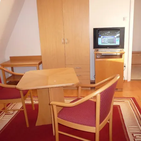 Guest house Balaton Art Balatonszemes